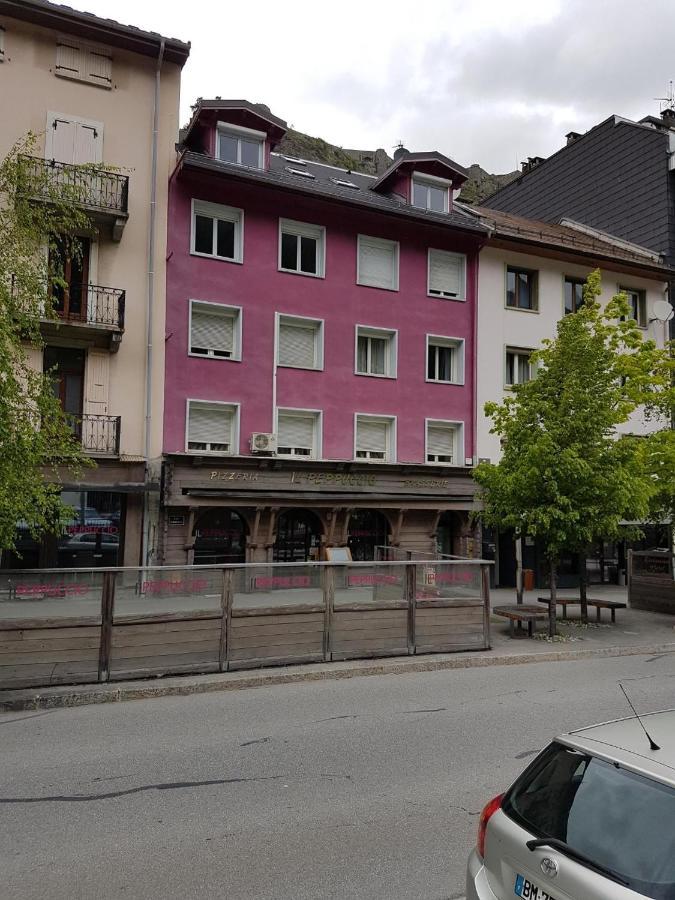 Studio 21 M2 Tout Equipe Modane Buitenkant foto